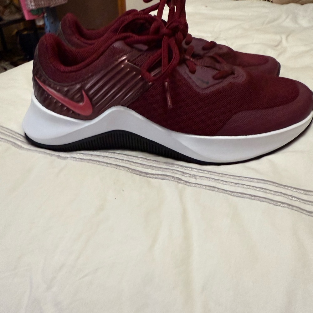 Brand New Nike Red and White Athletic Shoes with Modern Design